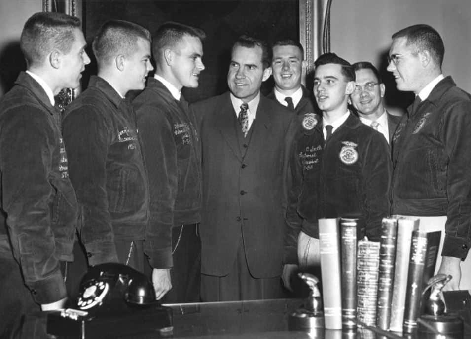 Richard Nixon with National Officers, 1968