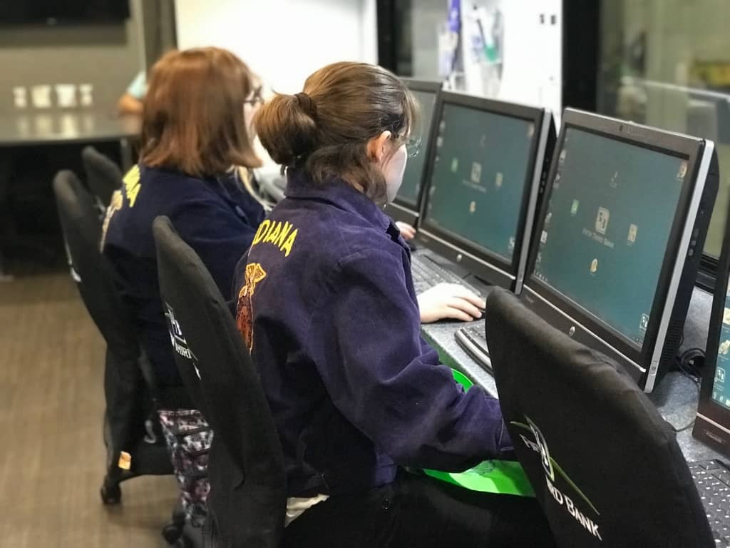 Fifth Third Bank Teaches Financial Literacy to FFA Members