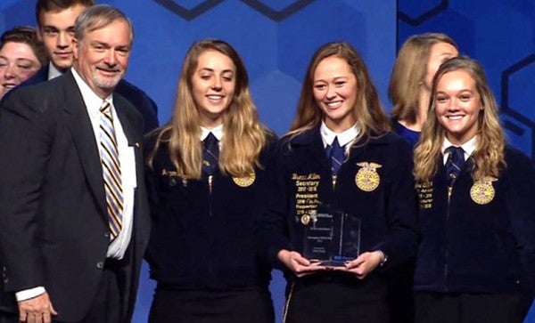 2019-Covington-UVCC-FFA-National-Model-of-Excellence-Winner-600x364