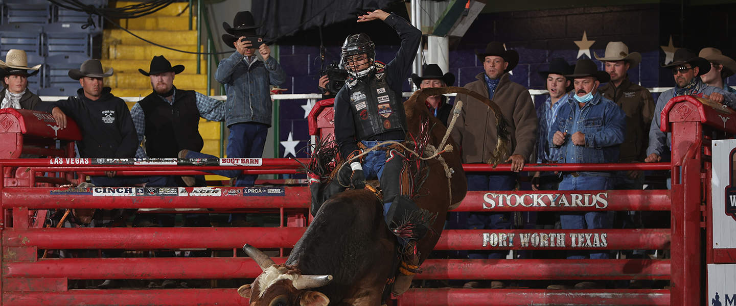 rizzo bull riding