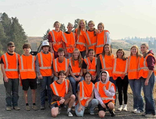 Highland-Craigmont FFA Chapter on the Road To Service