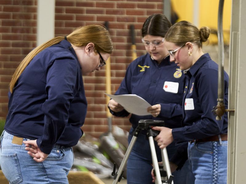 Oct-29 Fairgrounds -Nursey and landscape1475