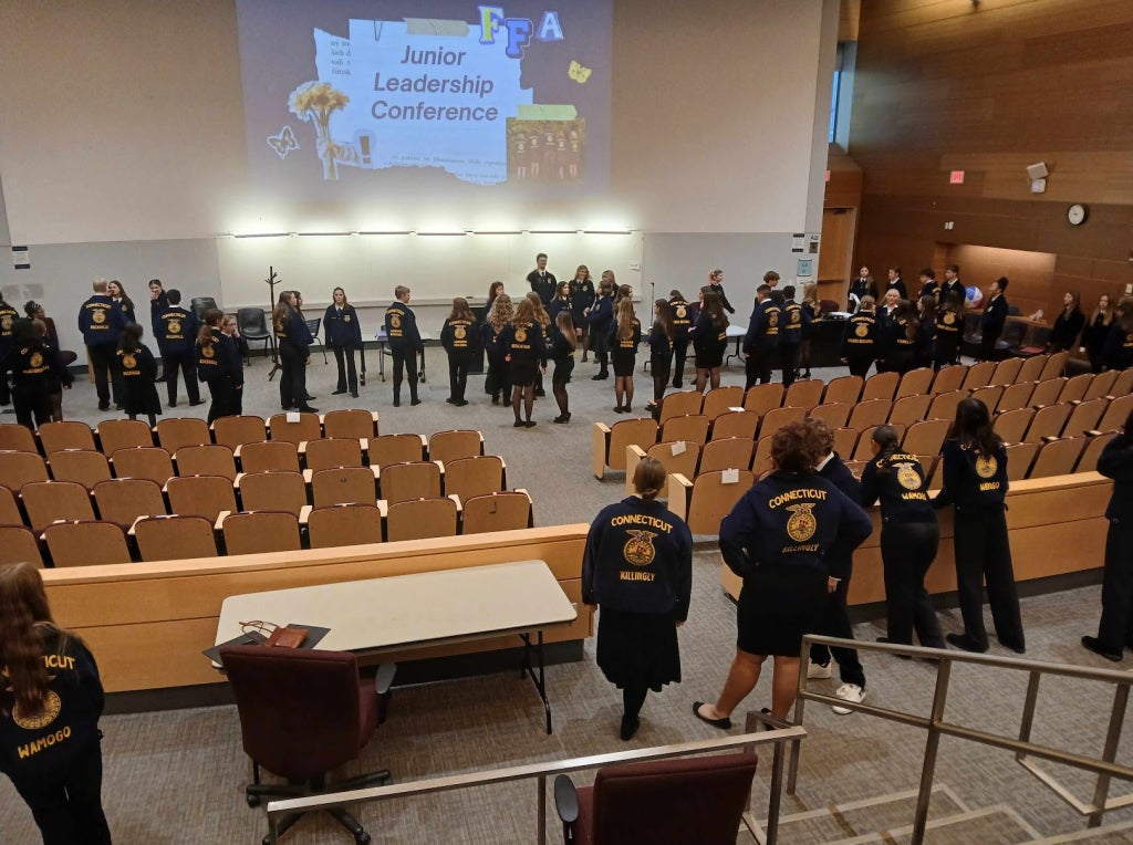 Line dancing to get the Junior Leadership Conference started!