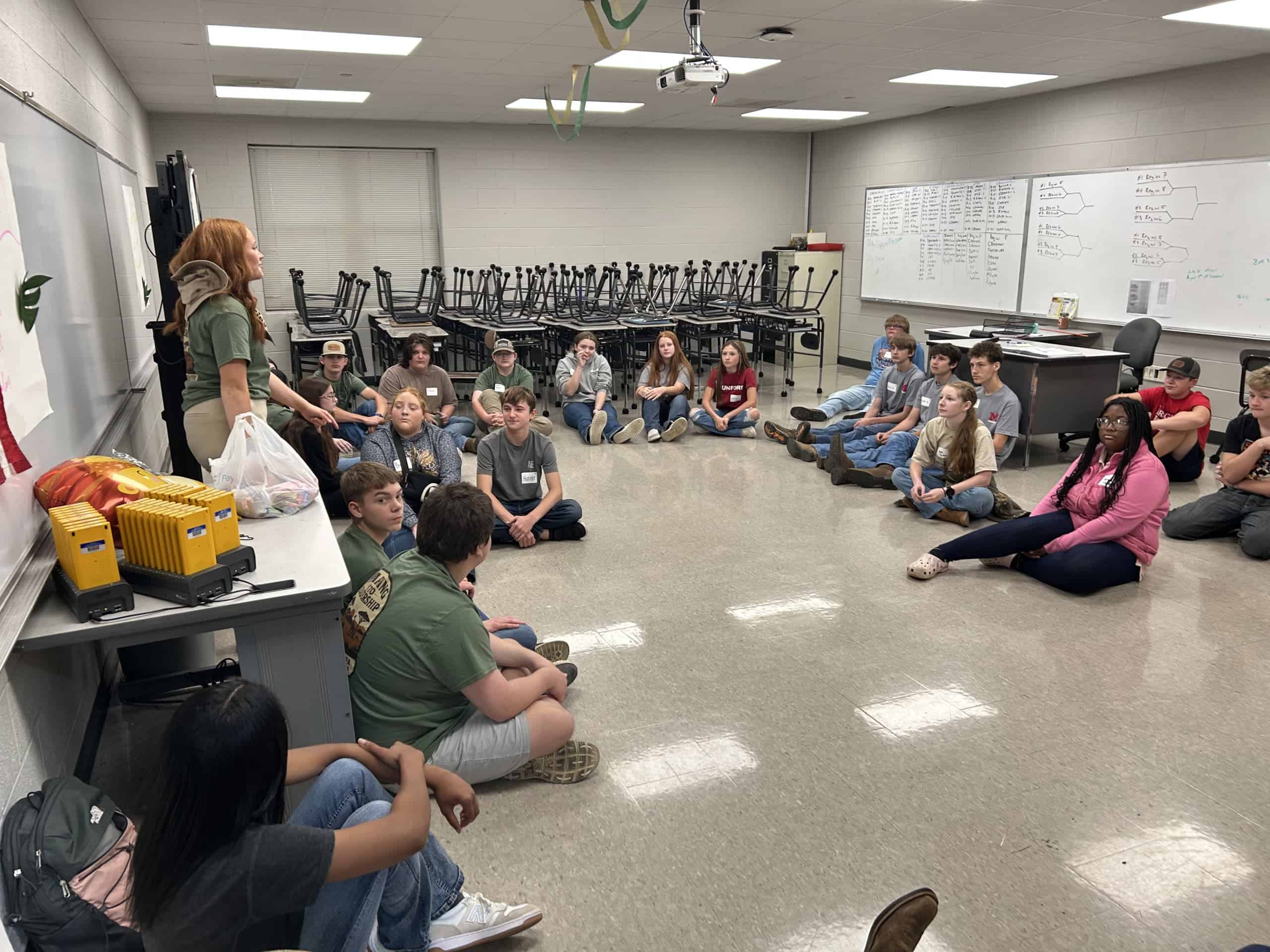 Regional Secretary Baylea Walton facilitates a workshop.