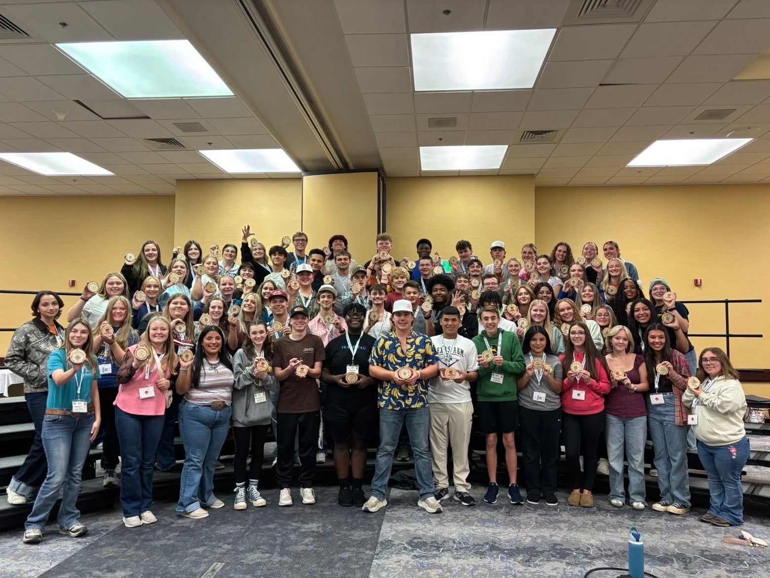National FFA Chorus members created Christmas ornaments in preparation for the holiday season.