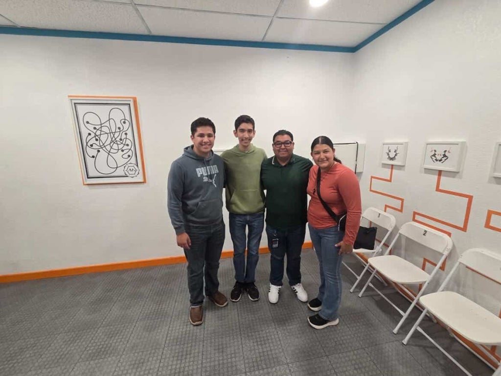 Alcaraz and Fresno State students.