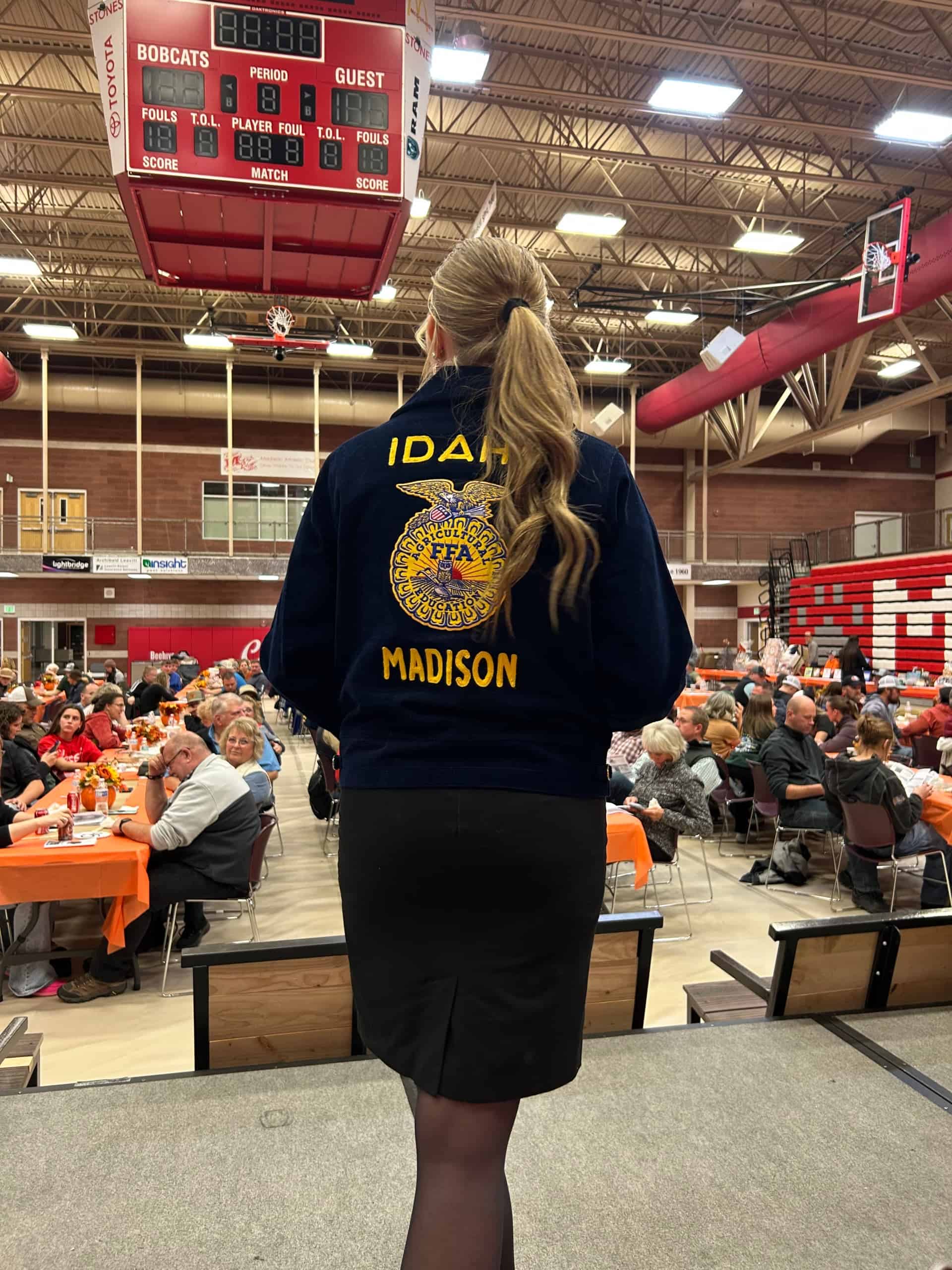 Brylee Dawson watching for the next bidder.
