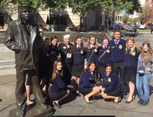 FFA Members Serve Veterans