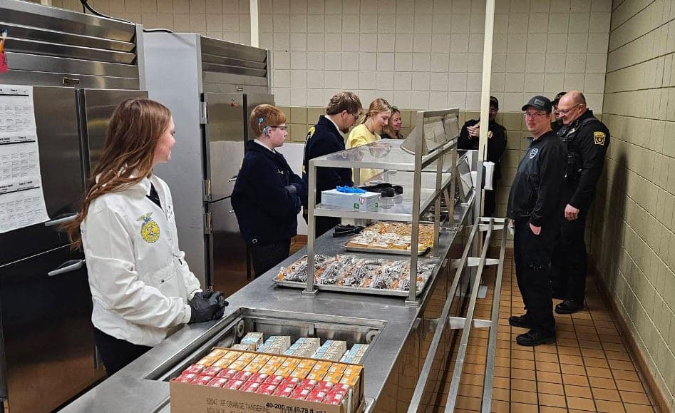 Milbank FFA members serve breakfast to local law enforcement, EMTs and teachers.