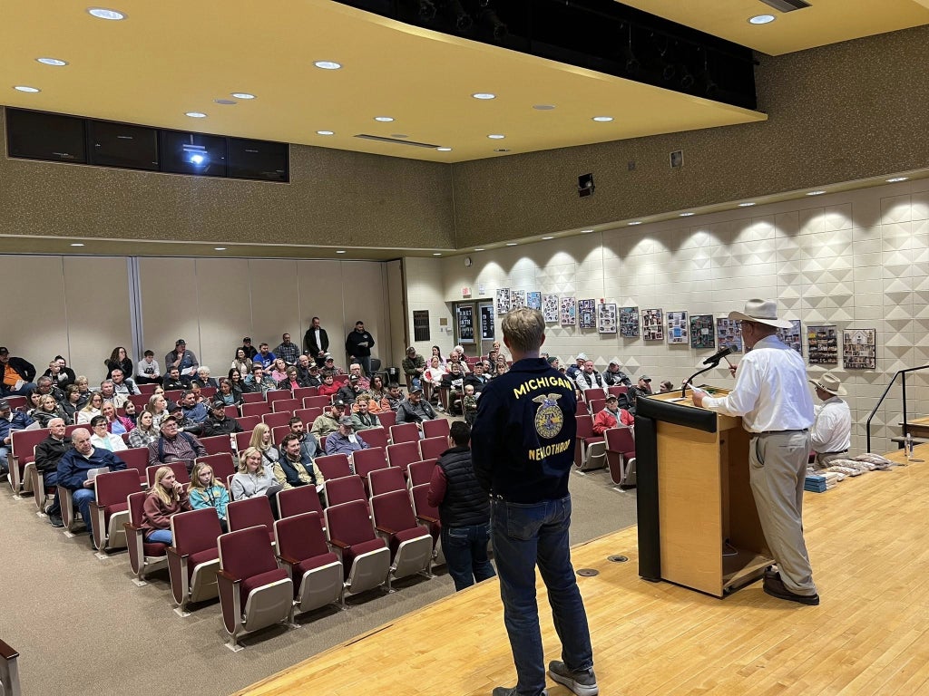 The New Lothrop FFA Labor Auction in action.