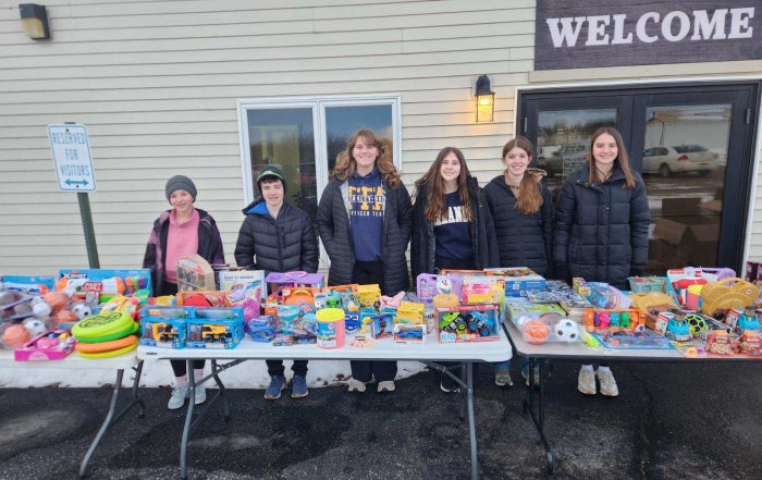 Stanley-Boyd FFA is Living to Serve!