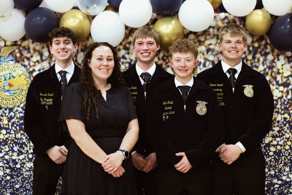 Stephanie Donnerbauer with her 2024-25 senior chapter officers.
