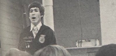 Gordon Wilson giving a speech to his chapter in 1976.