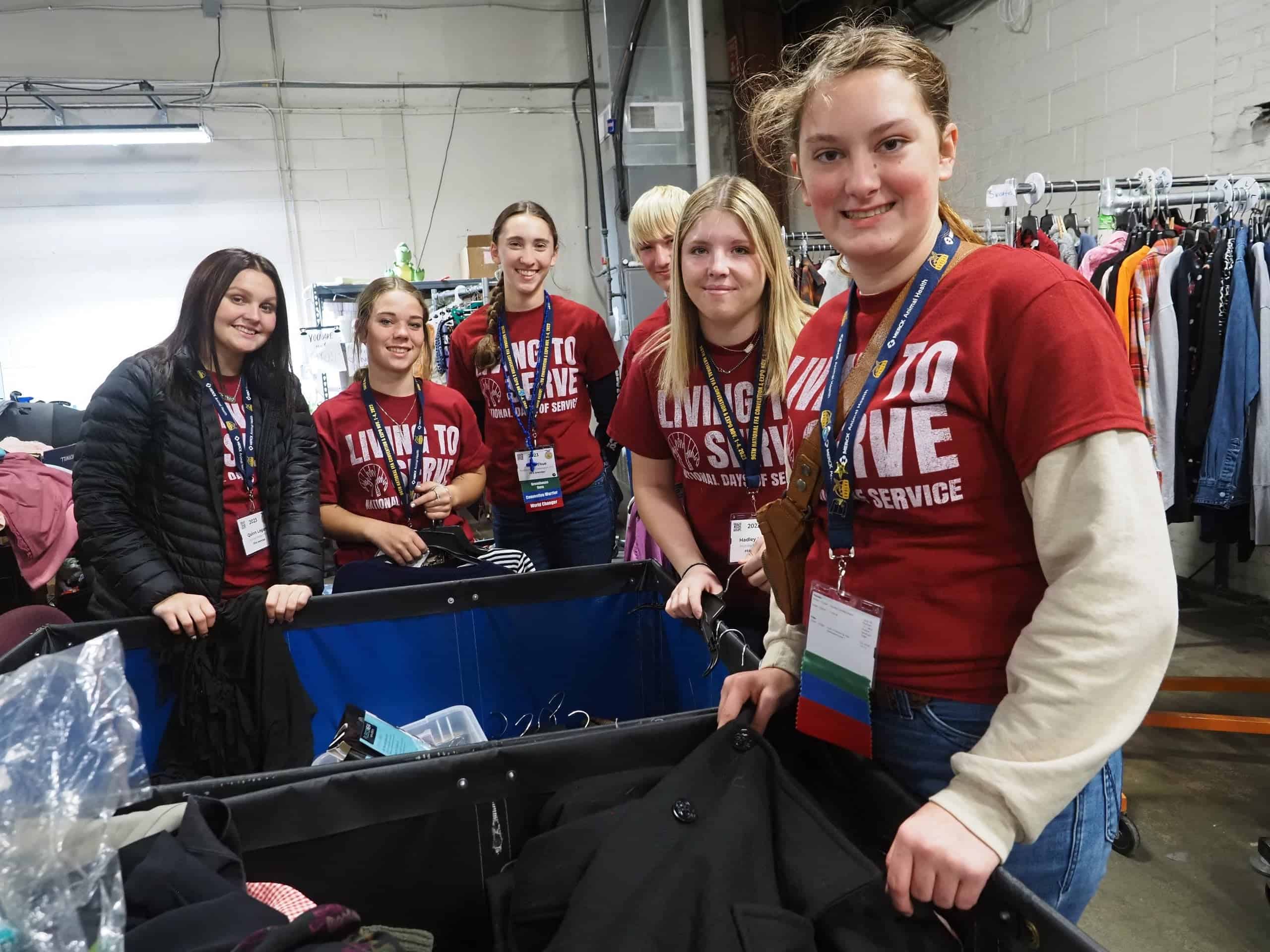 FFA members volunteering at clothing donation service event